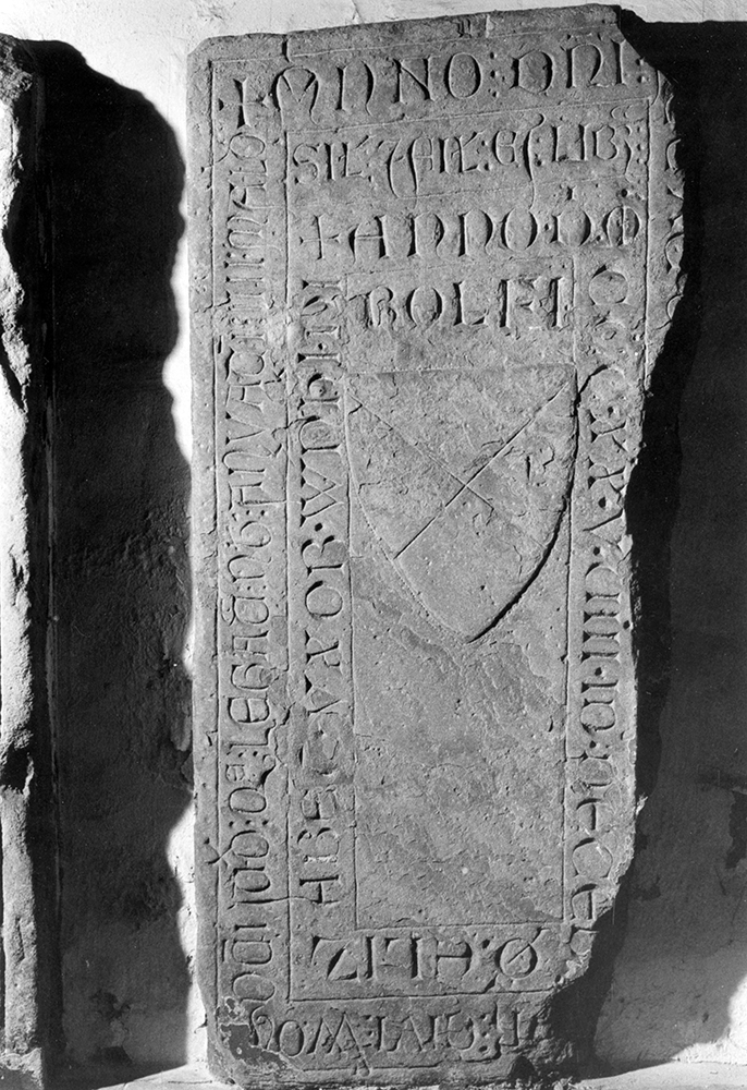 Grabplatte der Adelheid und der Elisabeth