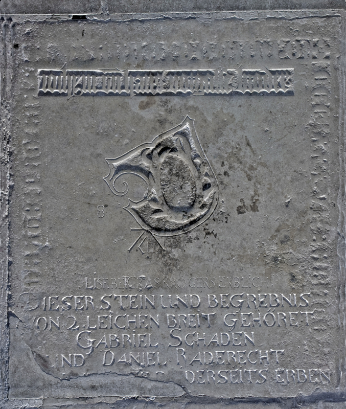 Grabplatte für Joachim und Hans Vargatz, Ilsebe und Lisebet Graskröger, Gabriel Schade, Daniel Raderecht
