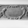 Wappenplatte für den Bürgermeister Johannes Hueber und seine Frau Margarita, geb. Sibenaicher