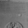 Grabplatte Maria Zobel, Detail (B)