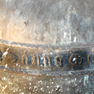 Inschrift der bronzenen Glocke in der kath. Kirche St. Peter und Paul [1/4]