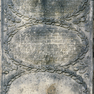 Grabplatte der Agnes Jacobi und der Gesa von Bentheim, Ehefrauen des Daniel Erberfelt in St. Stephani [1/3]