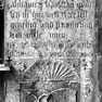 Grabinschrift für den Ratsbürger Ruprecht Althamer auf der Grabplatte für seine Ehefrau Magdalena (Nr. 469), an der Westwand, im zweiten Abschnitt von Norden, oben neben der nördlichen Wandnische. Zweitverwendung der Platte.