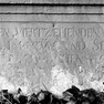 Fragmente Grabdenkmal Johannes Betz