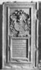Bild zur Katalognummer 271: Grabplatte des landgräflich-hessischen Oberamtmannes Johann Heugel