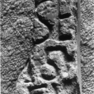 Bild zur Katalognummer 464: Fragmentarisches Grabkreuz für einen Unbekannten.