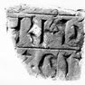 Fragment einer Grabplatte zweier Unbekannter 