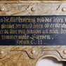 Bibelzitat im linken Unterhang des Epitaphs für die Familien des Michael Scherffer von Scherffenstein und des Heinrich Liveherr. 