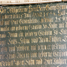 14zeilige Grabinschrift auf dem Epitaph für Graf Georg III. von Erbach.