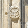 Petershof, Portal des Treppenturmes, Wappen Harling (1552)