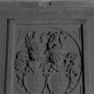 Grabplatte Eleonora Anna Eusebia Gräfin von Hohenlohe, Detail (A, B)