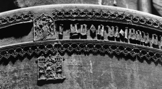 Bild zur Katalognummer 83: Pilgerzeichen auf der großen Glocke des Meisters Tilmann von Hachenburg