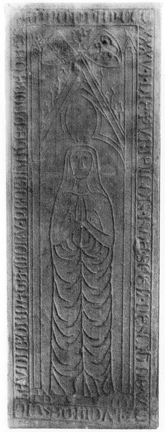 Bild zur Katalognummer: Originalgrabplatte Grabplatte der Lucia von Wind(...), Korriegiert zu Lucia von Wiltz