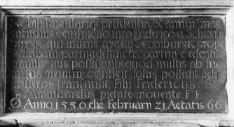 Bild zur Katalognummer 204: Schriftafel des Epitaphs für Friedrich (den Älteren) von Schönburg auf Wesel