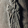 Glocke mit Gussjahr, Glockenrede, Meisterinschrift und Name, Detail Relief