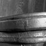 Chorgestühl, Detail mit Kritzelinschriften (N) und (O)