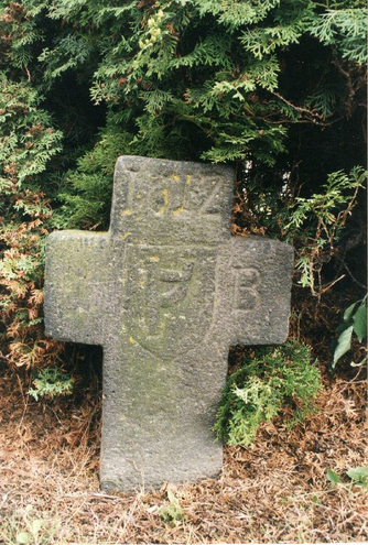 Bild zur Katalognummer 307: Grabkreuz für einen Unbekannten mit den Initalen I. B.