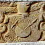 Fragment der Wappengrabplatte für Thomas Klingenstein und seine Ehefrau Anna, geb. Mangold
