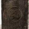 Bild zur Katalognummer 426: Grabplatte für drei früh verstorbene Söhne des Bopparder Ehepaars Thomas und Clara Sohler