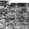 Fragment mit Nennung eines Andre...eckern, an der Nordwand im zweiten Abschnitt von Westen, untere Platte. Rotmarmor.