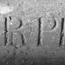 Wandgrabmal Markgraf Friedrich IV. von Baden, Bischof von Utrecht, Detail mit Inschrift auf Bodenplatte