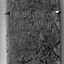 Grabinschrift für Jakob auf einer Grabplatte