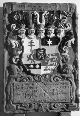 Bild zur Katalognummer 398: Wappenstein mit Bauinschrift aus Schloß bzw. Festung Rheinfels