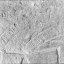 Wappenbeischriften des Wolfgang Ruhstorfer und seiner Ehefrau Agnes, geb. Reigker, auf einer Wappengrabplatte(?)