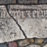 Grabplatte (Fragmente) für N. N. Birundebrot
