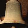 Bronzene Glocke in der ev.-luth. Kirche St. Michaelis [1/5]
