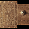 Theoderich-Kreuz, Rückseite, Detail links, Moses empfängt die Gesetzestafeln