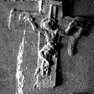 Lodersleben, Glocke  (A. 14. Jh.), Kruzifix
