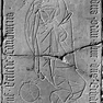 Figurale Grabplatte für den Domherrn Erhard von Möring