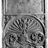 Sterbeinschrift auf der Wappengrabplatte des Matheus Zilgast