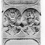 Wappengrabplatte für den neuburgischen Verwalter Joachim Schmelzing zu Fürstdobl und Maria, geb. Scharffseder von und zu Ruckering