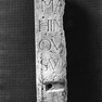 Fragment der Wappengrabplatte für den Stiftsherrn Matthias Hinderer